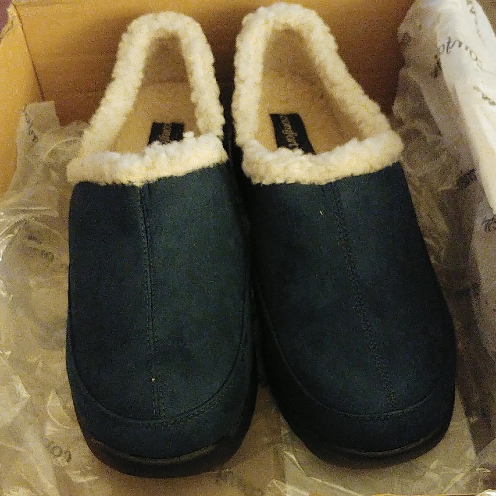 Comfortview Dandy Navy Shearling-Lined Slip Ons NWT